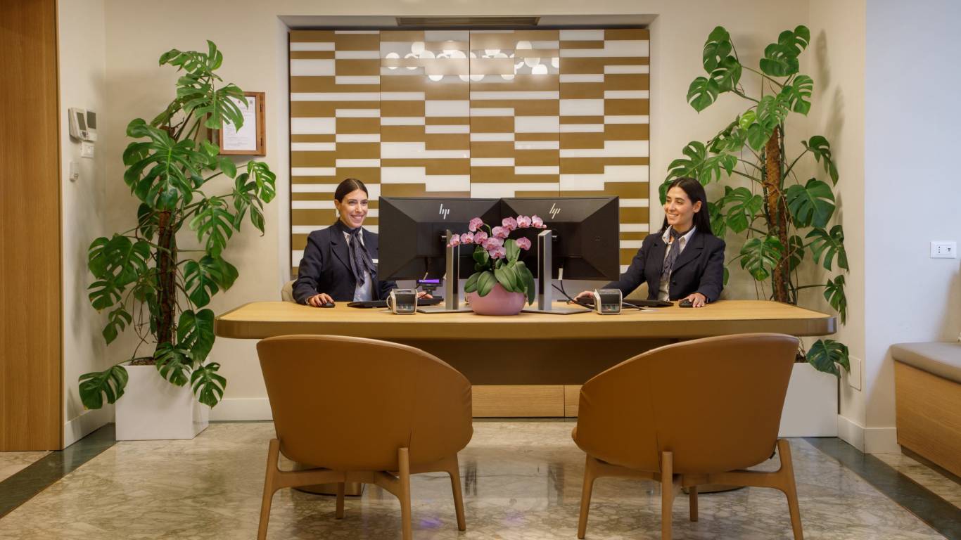 Hotel-Cosmopolita-Roma-Foto-2024-Staff-FO-Staff1
